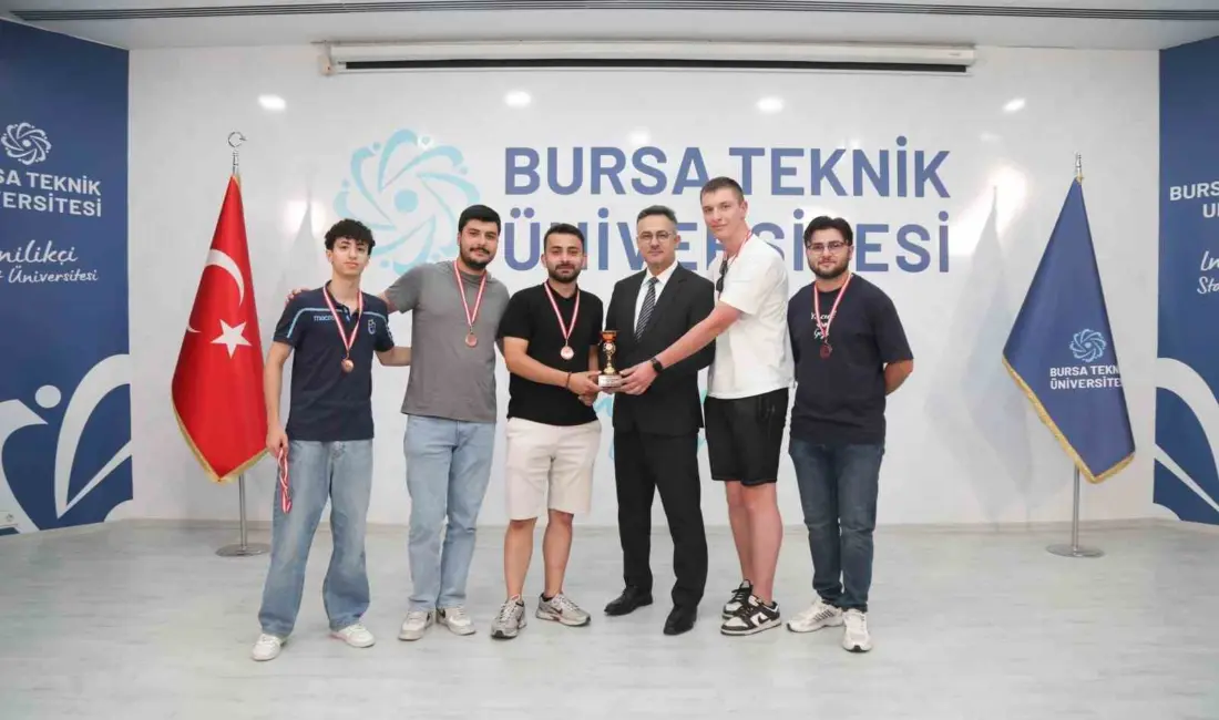 Bursa Teknik Üniversitesinde (BTÜ) geleneksel hale gelen “12. Rektörlük ve