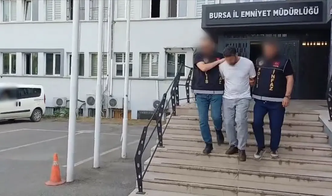 Bursa’da hakkında uyuşturucu ticareti suçundan kesinleşmiş 12 yıl 3 ay