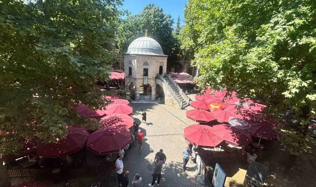 Bursa’da 530 yıllık tarihi miras olan simge yapılardan Kozahan’da Osmangazi
