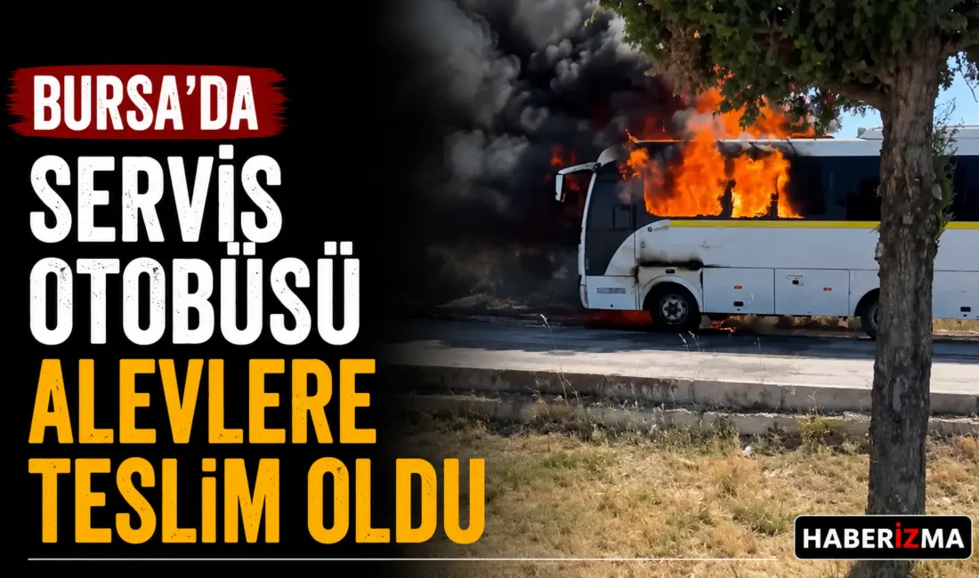 Bursa’da seyir halindeki servis otobüsü, motor bölümünde çıkan yangın sonucu