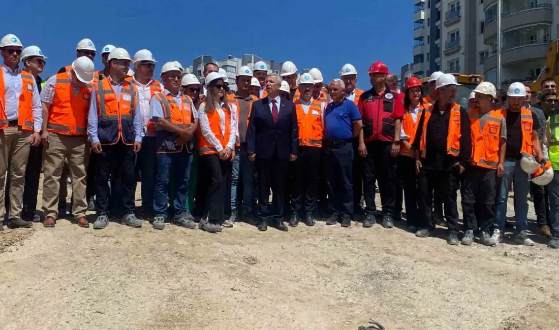 Ankara Büyükşehir Belediye (ABB) Başkanı Mansur Yavaş, CHP’den istifa ederek