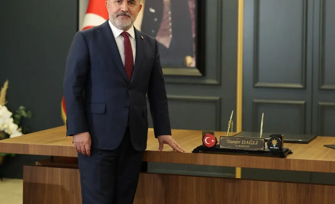 AK Parti Adana İl Başkanı Tamer Dağlı, görevinden istifa ettiğini