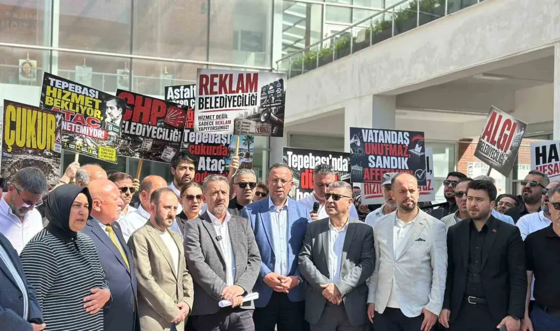 Tepebaşı Belediyesi AK Parti Grup Başkanvekili Mehmet Şimşek, bir önceki