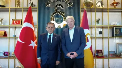 Bayern Münih ve Almanya Milli Takımı’nın efsane kalecisi Oliver Kahn,