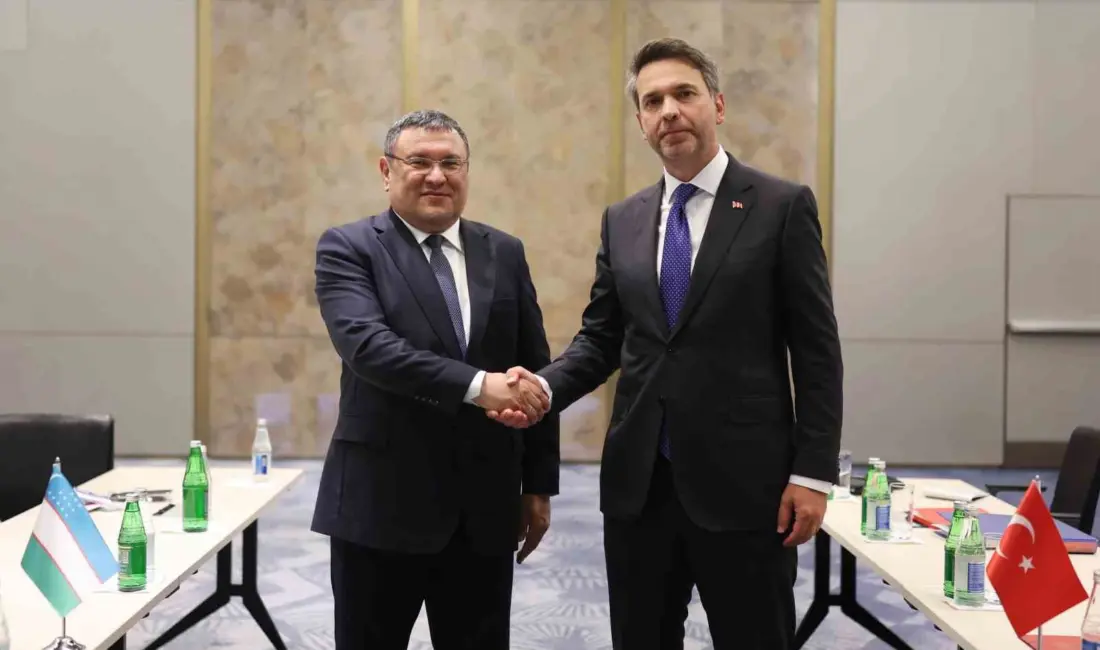 Enerji ve Tabii Kaynaklar Bakanı Alparslan Bayraktar, enerji alanındaki projelerin