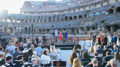 Kültür ve Turizm Bakanı Mehmet Nuri Ersoy, Roma temasları kapsamında