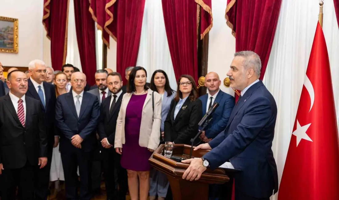 Dışişleri Bakanı Hakan Fidan, Sofya temasları kapsamında Bulgaristan’daki Türk iş
