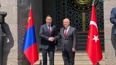 Milli Savunma Bakanı Yaşar Güler, Moğolistan Savunma Bakanı Batlut Damba