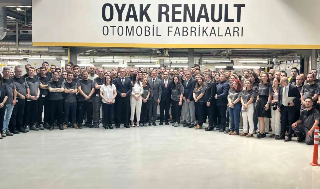 Bursa OYAK Renault Fabrikaları’nda üretilen yeni Renault Boreal, banttan indirilme