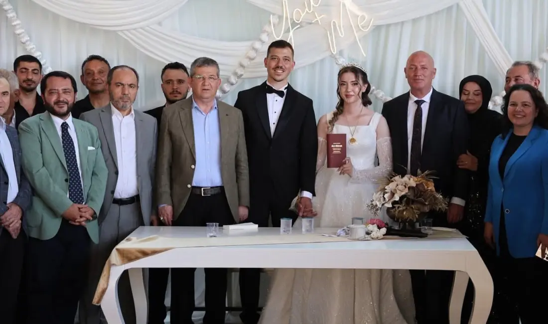 DENİZLİ (İHA) – Denizli’ni Babadağ ilçesi anlamlı bir nikah törenine