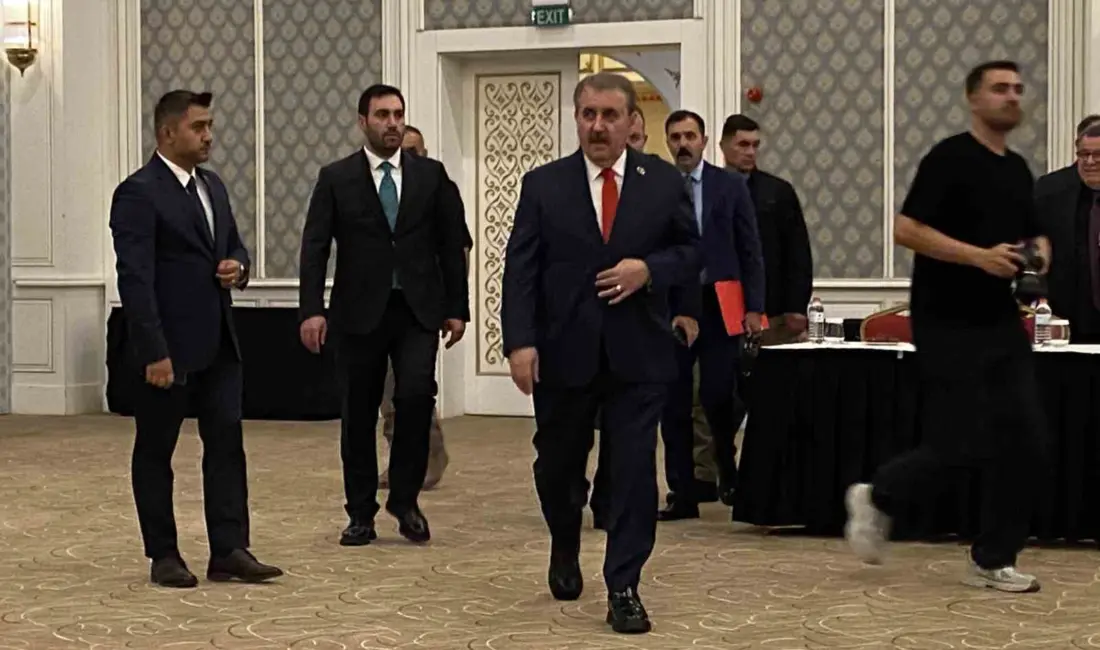 Büyük Birlik Partisi (BBP) Genel Başkanı Mustafa Destici, Muhsin Yazıcıoğlu’nun