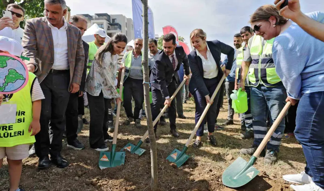 Bursa Büyükşehir Belediyesi, Çevre Haftası kapsamında düzenlediği fidan dikim etkinliğiyle