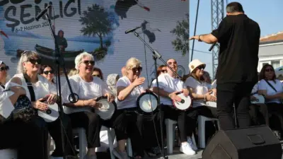 Bursa Büyükşehir Belediyesi tarafından düzenlenen Bursa Leylek Şenliği, ikinci gününde