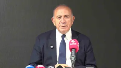 Cumhuriyet Halk Partisi İstanbul İl Başkanlığı’nda geçmişte partiden istifa etmiş