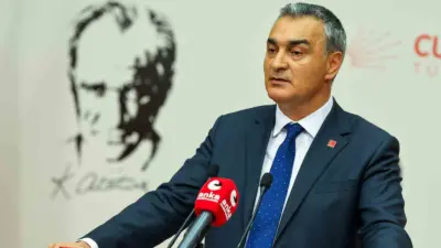 CHP Sözcüsü Müslim Sarı, “3 mevcut il başkanımız ve 3