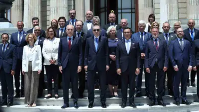 Dolmabahçe Sarayı’nda düzenlenen NATO Parlamento Başkanları Zirvesi’ne katılan Cumhurbaşkanı Recep