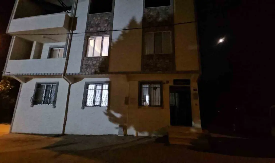 Bursa’nın Yıldırım ilçesinde işten çıktıktan sonra evine gitmek üzere servis