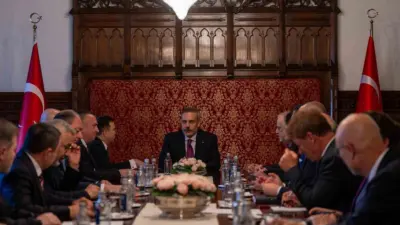 Dışişleri Bakanı Hakan Fidan, Rusya’da Türk iş adamlarıyla bir araya