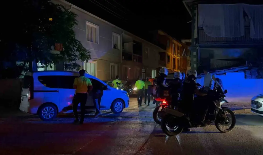 Bursa’nın İnegöl ilçesinde trafik ekiplerinin “dur” ihtarına uymayan alkollü sürücü,