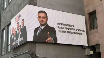 Ermenistan’da 7 Haziran’da yapılacak parlamento seçimlerine sayılı günler kaldı. Anketlerin