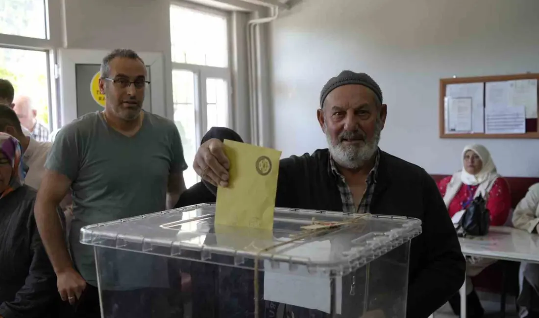 Yüksek Seçim Kurulu kararıyla yeniden belde statüsü kazanan Gümüşhane’nin Tekke