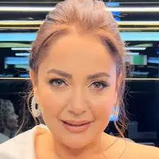 Show TV ekranlarında fırtınalar estiren "Kızılcık Şerbeti" dizisinin Pembe'si Sibel