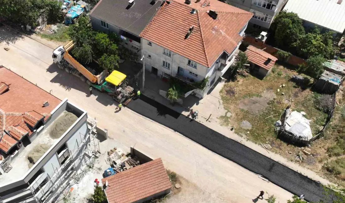 Bursa Büyükşehir Belediyesi, 17 ilçede altyapı ve üstyapı yatırımlarını aralıksız
