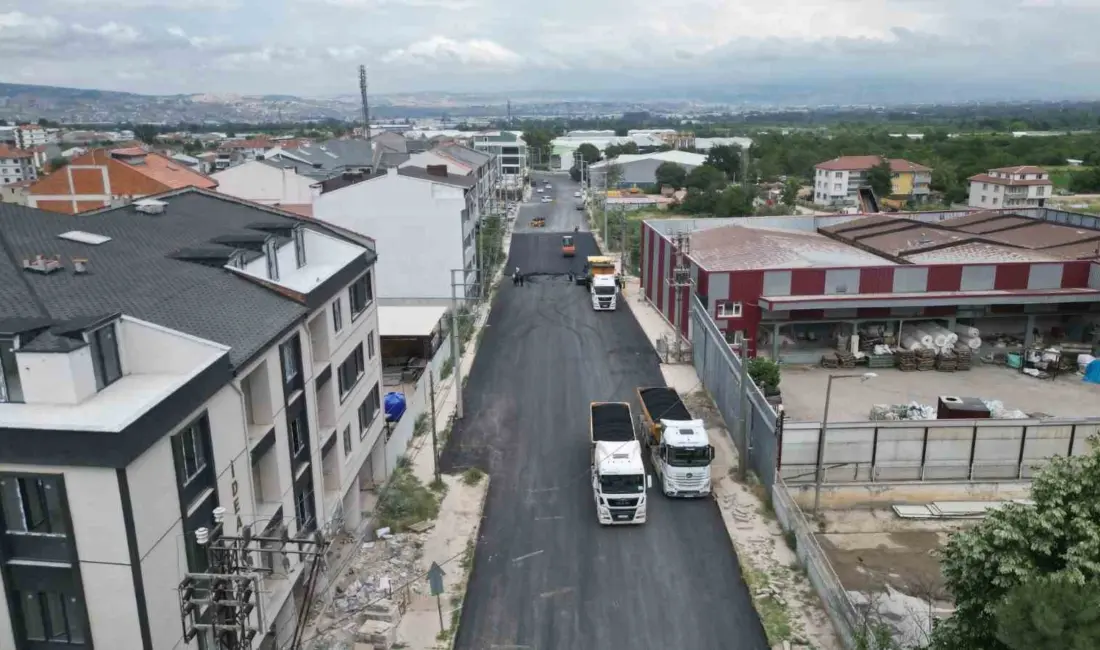 Bursa Büyükşehir Belediyesi, şehrin 17 ilçesinde sürdürdüğü altyapı ve üstyapı
