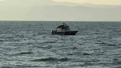 Bursa’da oğlu ile yüzmek için İznik Gölü’ne giren emekli polis