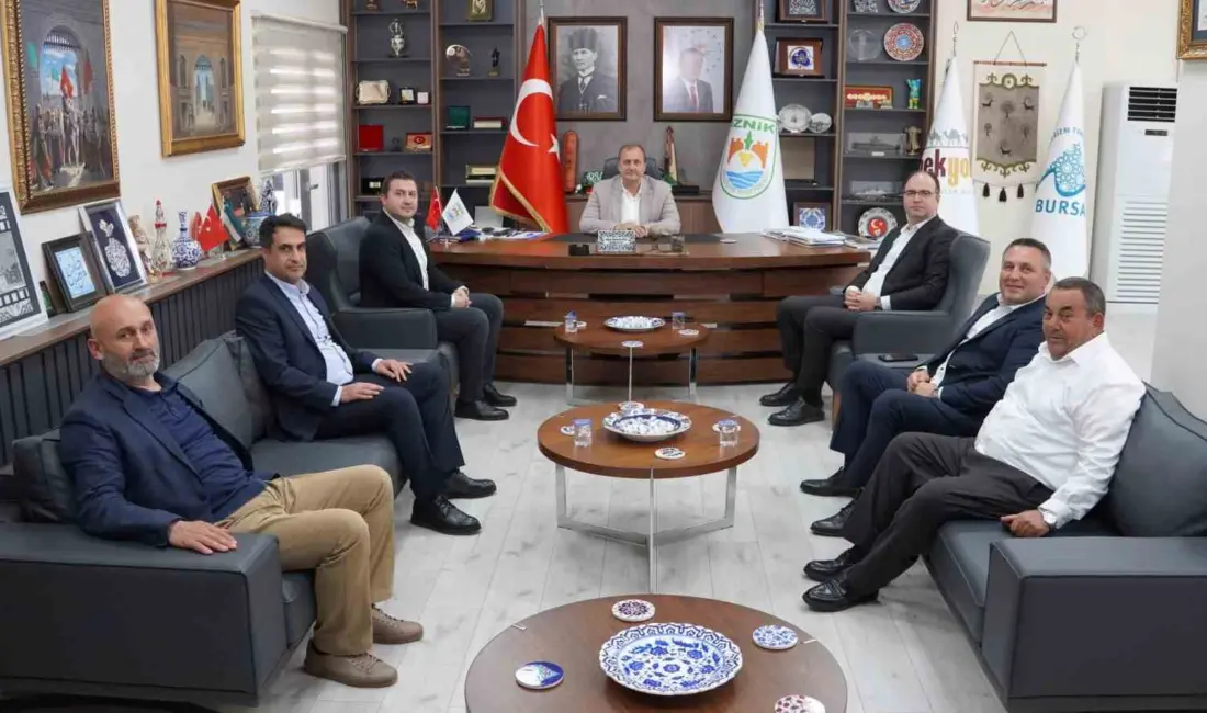 İznik’e bağlı Hocaköy, Çamdibi Ve Çiçekli Mahallelerine doğalgaz müjdesi geldi.