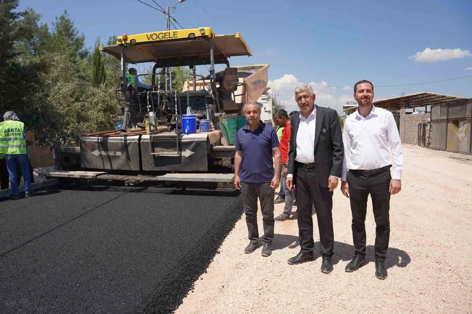 Adıyaman’ın Kahta ilçe Belediyesi, ilçe genelinde ulaşım konforunu artırmak ve