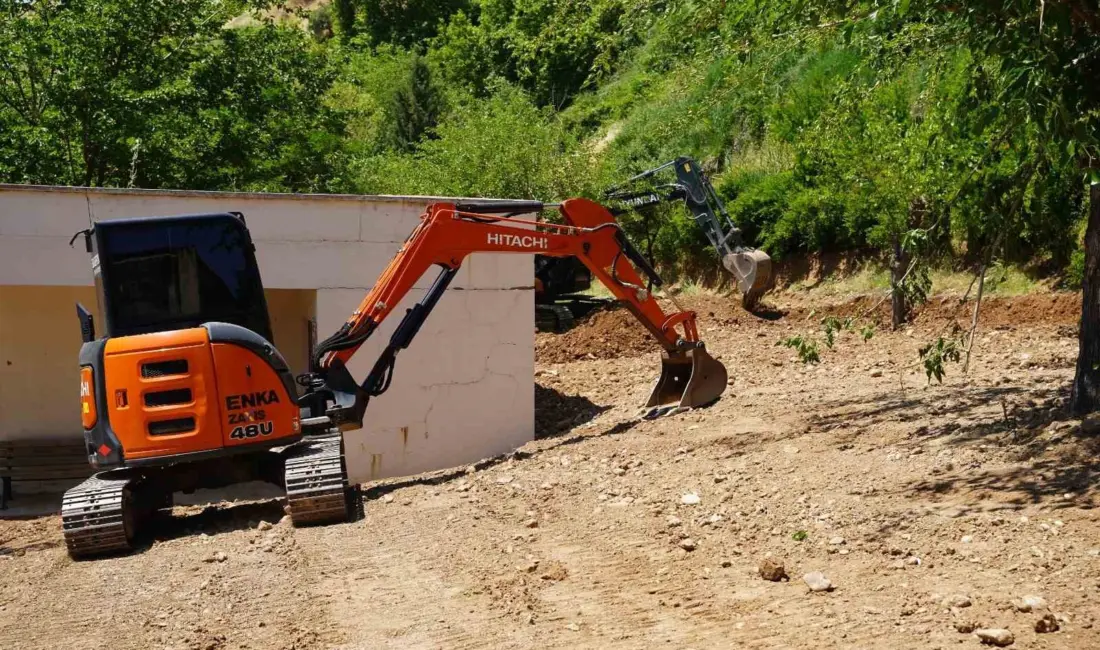 Adıyaman’ın Kahta ilçe Belediyesi tarafından Ebu Sadık Türbesi’nde kapsamlı bakım,