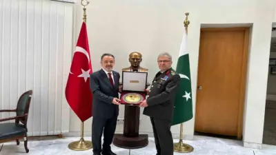 Kara Kuvvetleri Komutanı Orgeneral Metin Tokel, Pakistan Genelkurmay Başkanı Orgeneral
