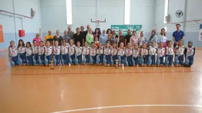 Karacabey Belediyespor’un minik kız basketbol takımları, Bursa genelinde düzenlenen liglerde