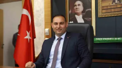 Kilis Belediye Başkanı Hakan Bilecen, Cumhuriyet Halk Partisi’nden (CHP) istifa