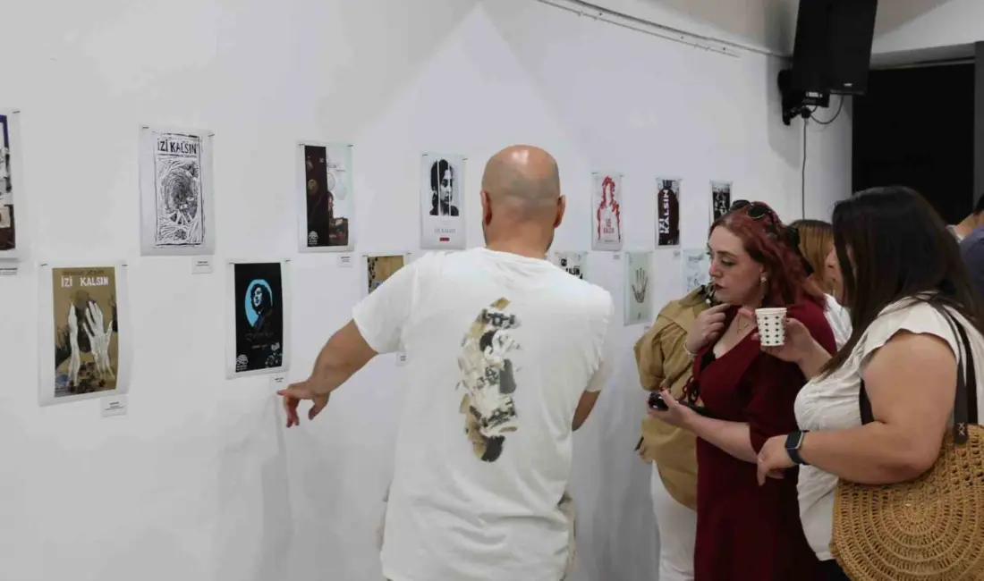 Nilüfer Belediyesi’nin Yılın Yazarı Sennur Sezer anısına düzenlediği “Liselerarası Kitap