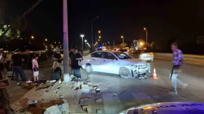 Bursa’da iddiaya göre makas atarak ilerleyen bir otomobil, başka bir