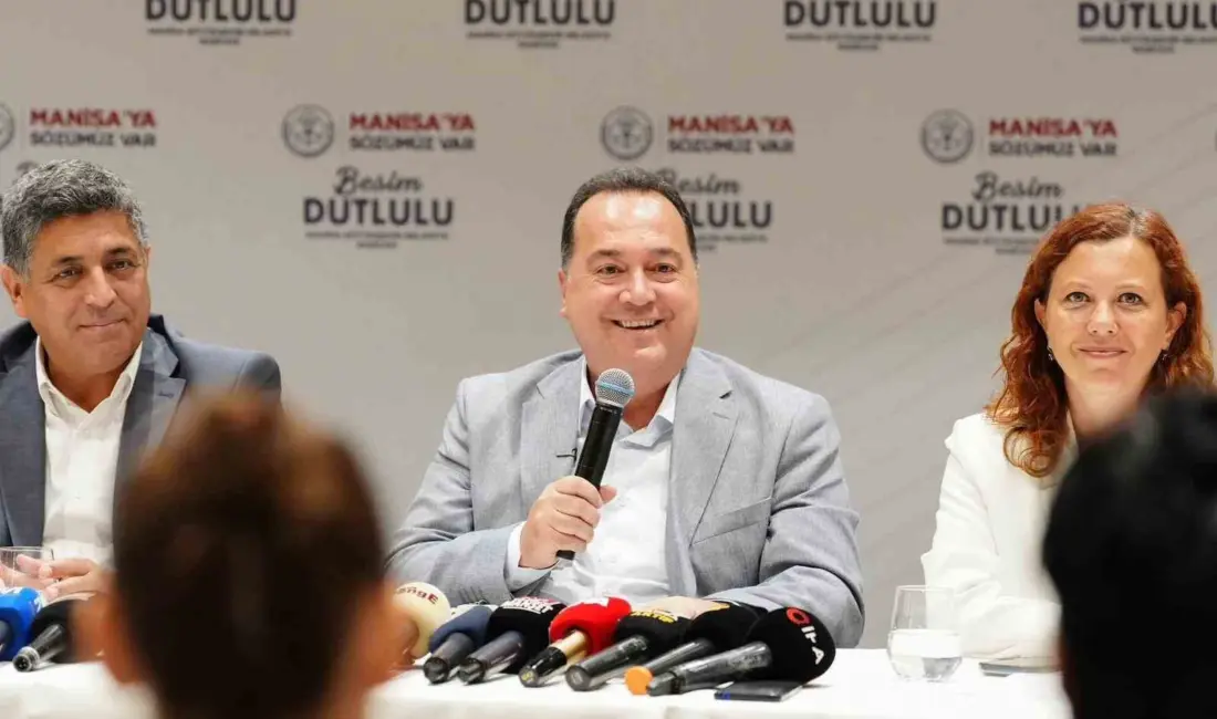 Manisa Büyükşehir Belediye Başkanı Besim Dutlulu, düzenlediği basın toplantısında kent