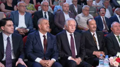 İzmir’de MHP’nin kongre süreci, TBMM Başkanvekili Celal Adan’ın katılımıyla Karabağlar’da