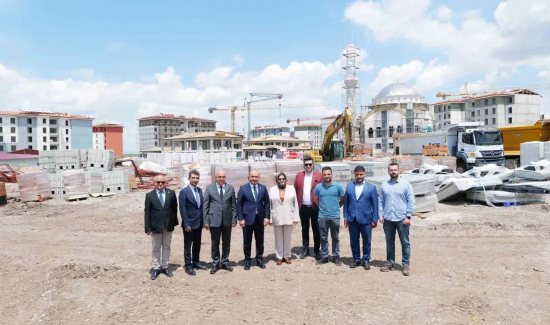 AK Parti Eskişehir İl Başkanı Gürhan Albayrak, Milletvekili Prof. Dr.