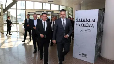 Osmangazi Belediye Başkanı Erkan Aydın, Bursa Büyükşehir Belediyesi Başkan Vekili