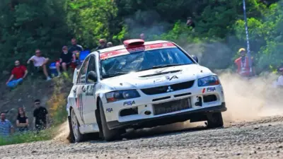 50. Yeşil Bursa Rallisi’nin üçüncü ayağı olarak gerçekleştirilen yarışlarda Türkiye’nin