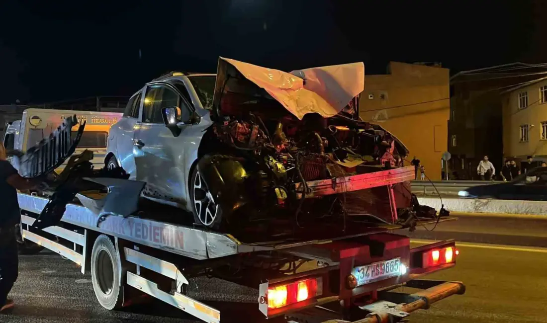 Bursa’da iddiaya göre alkollü otomobil sürücüsü, seyir halindeki servis otobüsüne