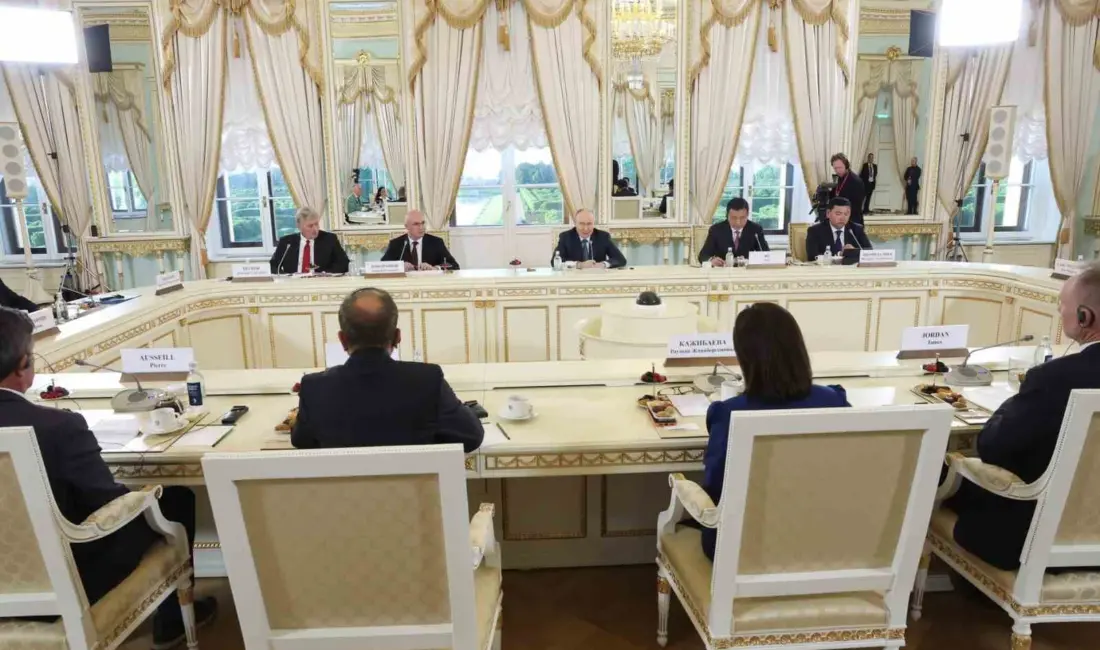 Rusya Devlet Başkanı Vladimir Putin, St. Petersburg Uluslararası Ekonomi Forumu