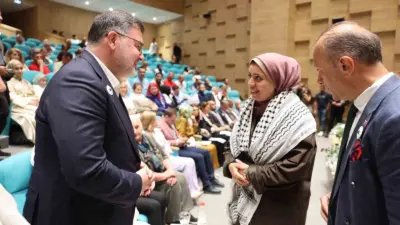 AK Parti İzmir İl Başkanlığı tarafından düzenlenen ve Gazze ile