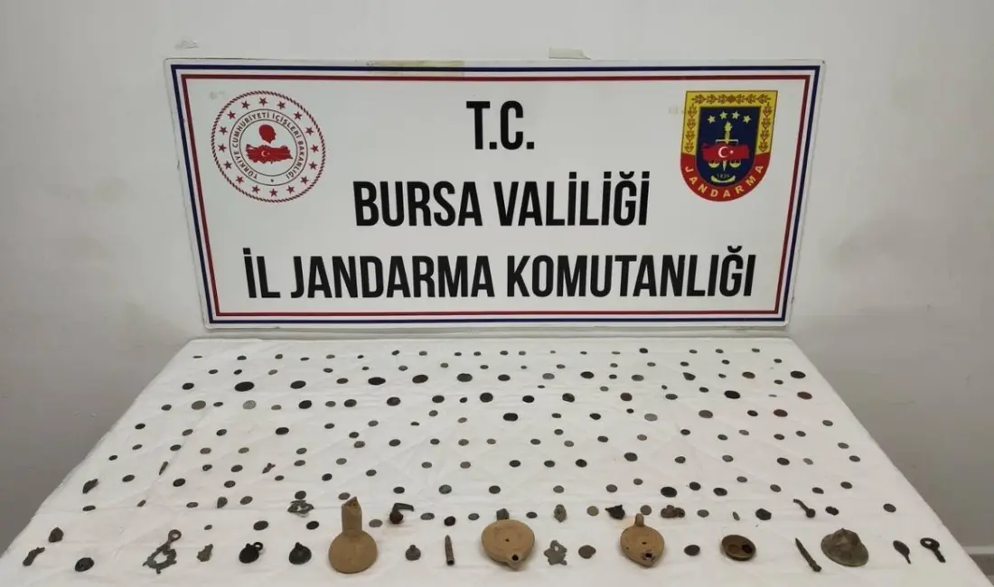 Bursa’nın Gemlik ilçesinde jandarma ekiplerince düzenlenen operasyonda, Roma ve Bizans