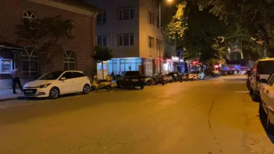 Bursa’nın İnegöl ilçesinde meydana gelen bıçaklı kavgada bir kişi ağır