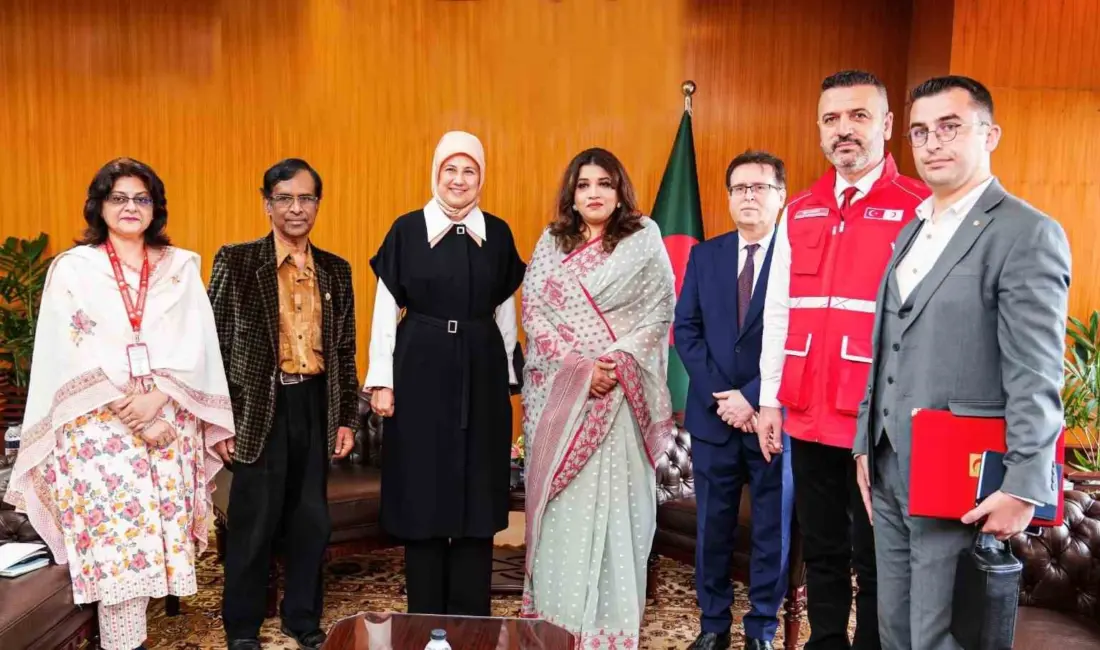 Türk Kızılay Genel Başkanı Fatma Meriç Yılmaz, Bangladeş’e gerçekleştirdiği ziyarette