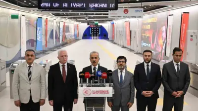 Ulaştırma ve Altyapı Bakanı Abdulkadir Uraloğlu, yarın hizmete açılacak Halkalı-İstanbul