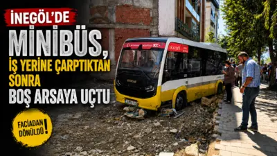 Bursa’nın İnegöl ilçesinde kontrolü kaybedilen özel halk minibüsü kaldırıma çıkarak